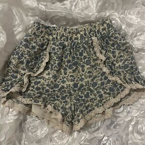 Multiple Size Medium (8-10) clothing